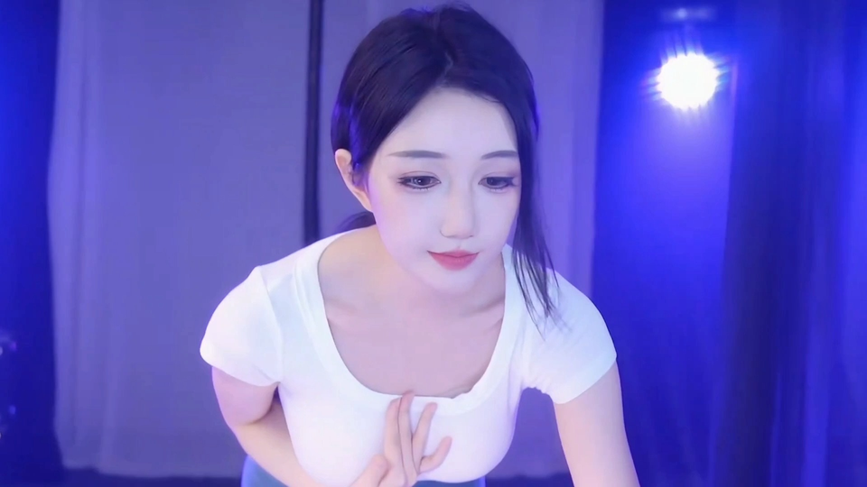 数学课代表让我免费通：宁波机场直飞印尼美娜多航线成功首航的实用方法